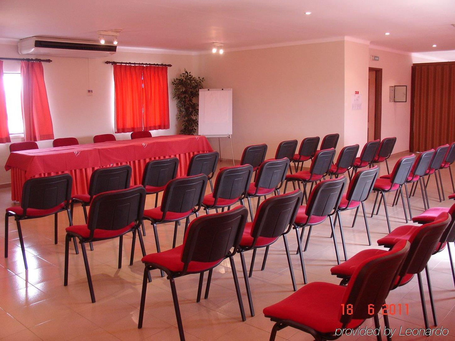 Hotel Comendador Bombarral Facilidades foto